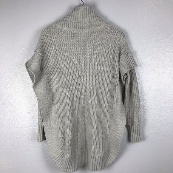 Alya Women’s Grey Poncho Sweater Size S/M - Picture 5 of 7